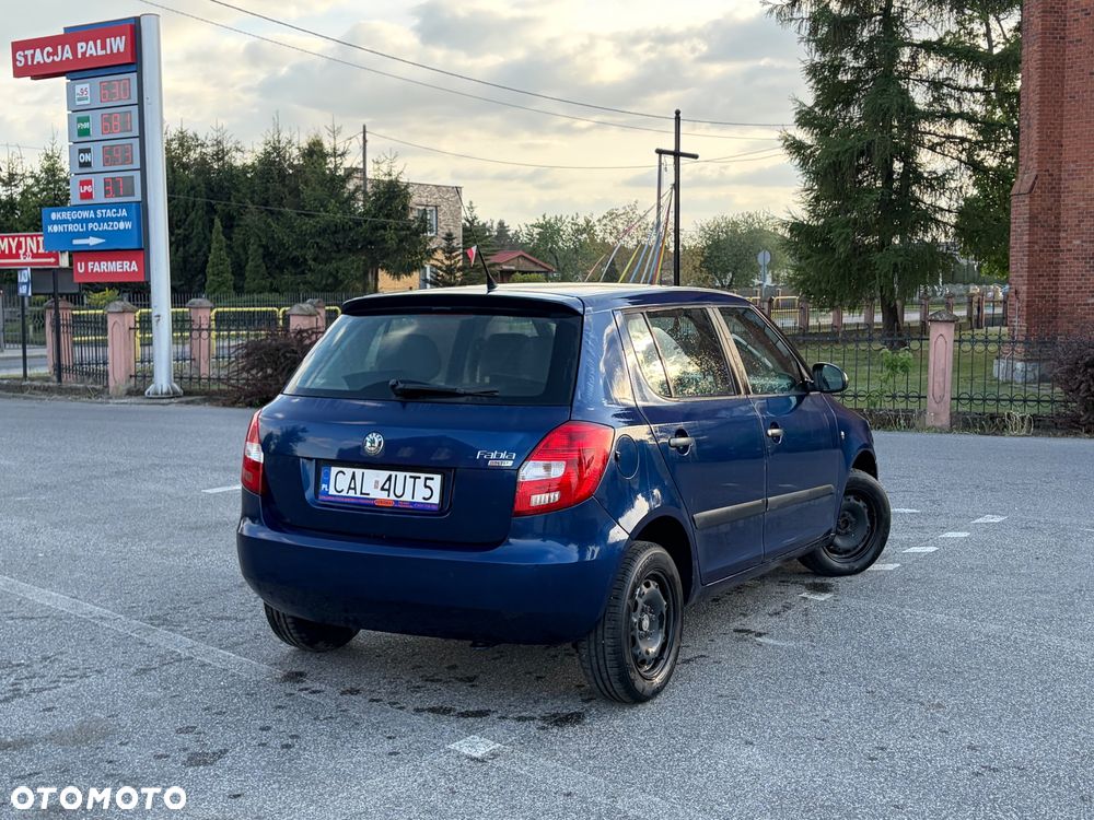 Skoda Fabia - 4