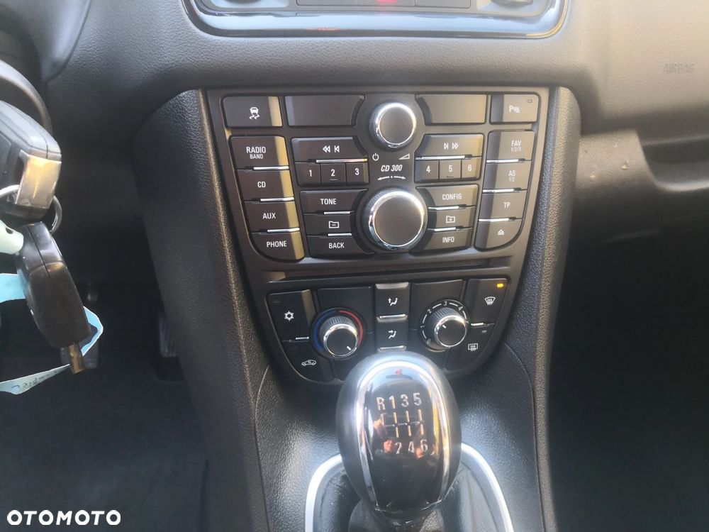 Opel Meriva - 13