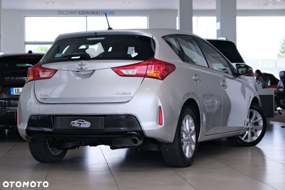 Toyota Auris - 6