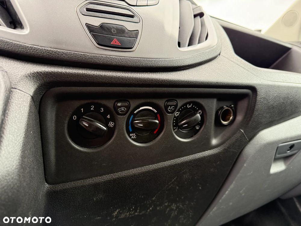 Ford TRANSIT - 14