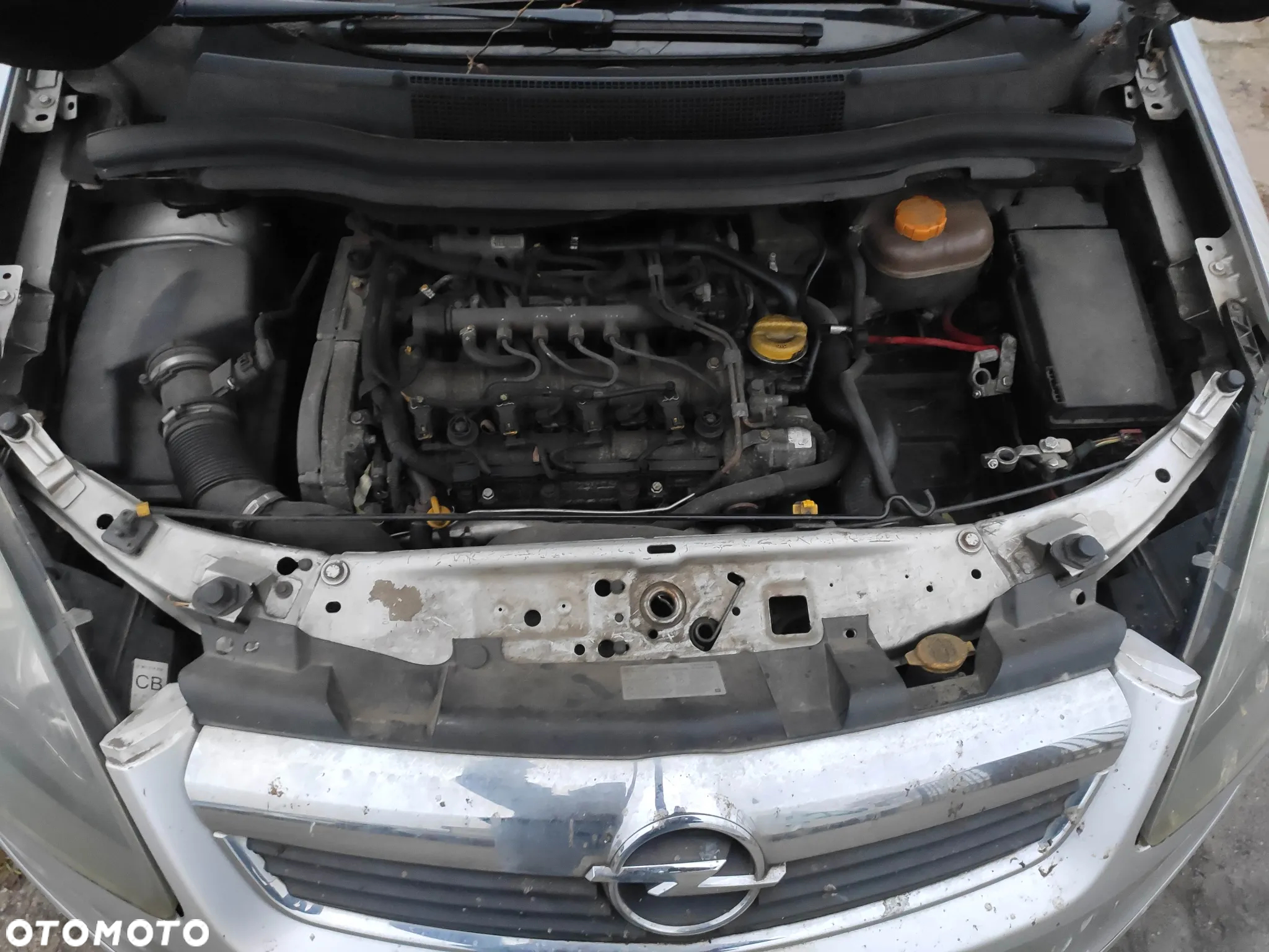 Opel Zafira B 06r 1.9 CDTI 150km lakier Z157 na części - 6