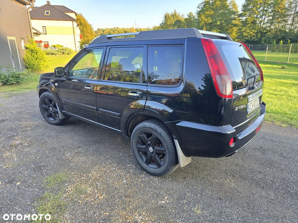 Nissan X-Trail - 4