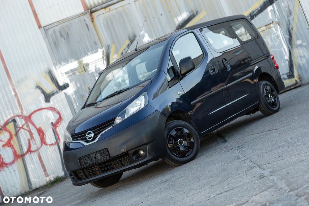 Nissan NV200 - 4