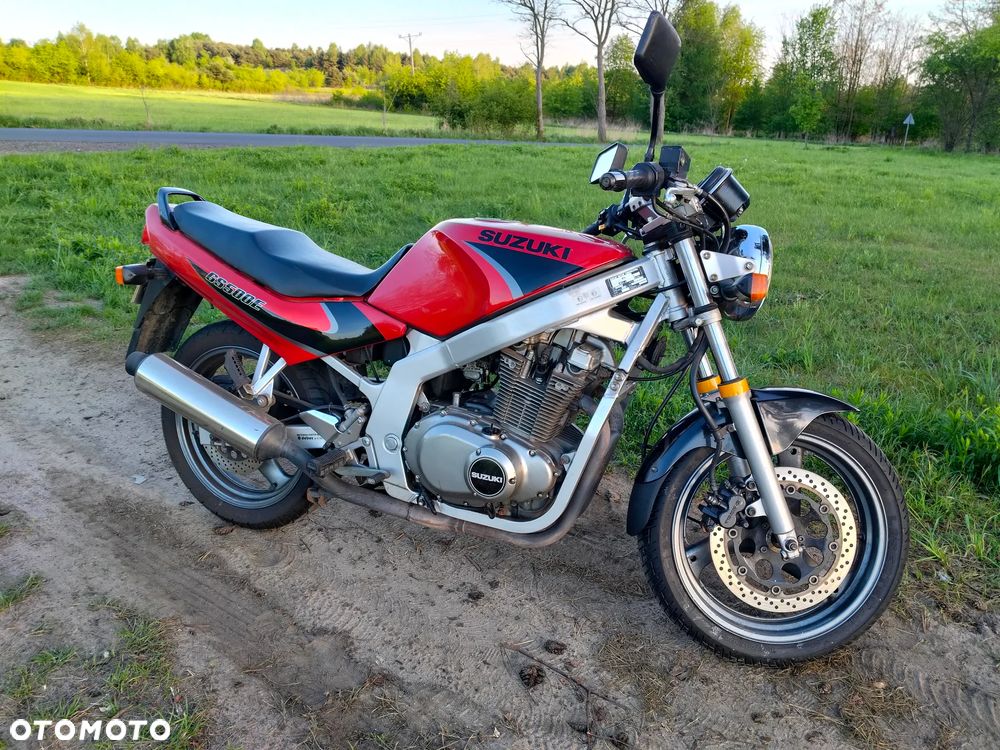 Suzuki GS - 4