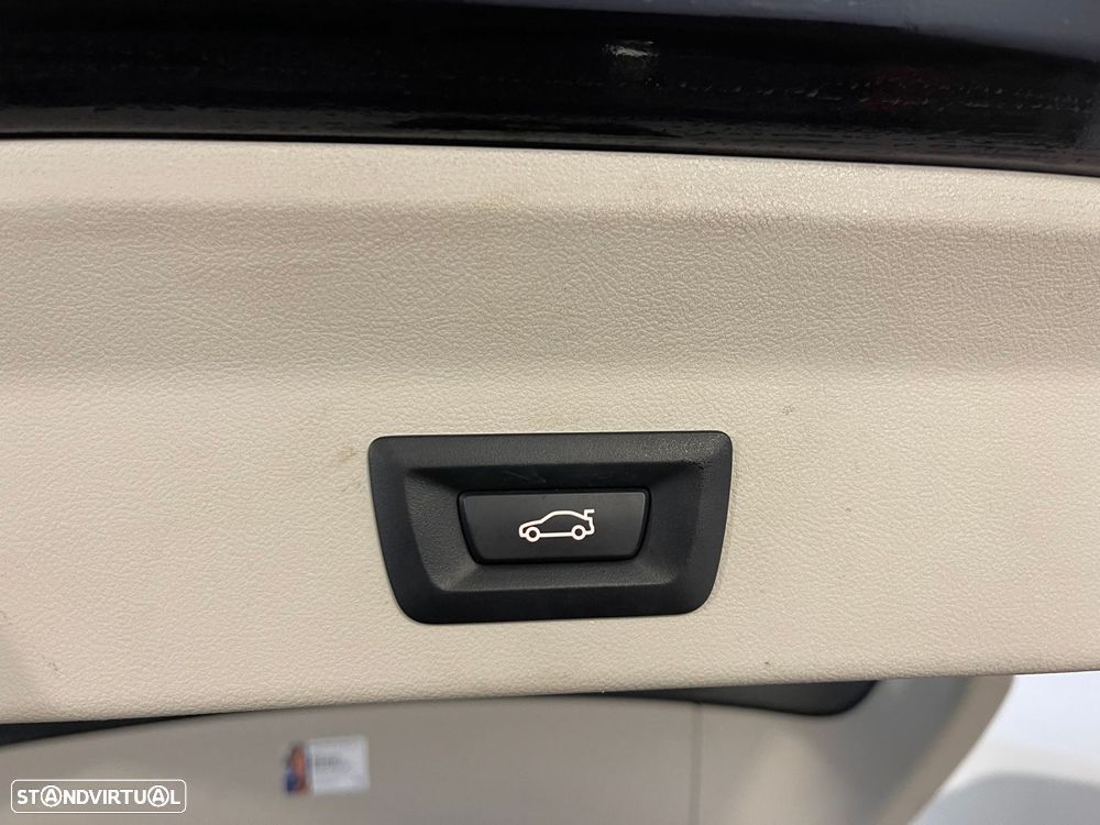 BMW iX3 Inspiring - 42