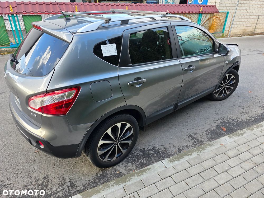Nissan Qashqai 2.0 dCi 4 x 4 DPF tekna - 4