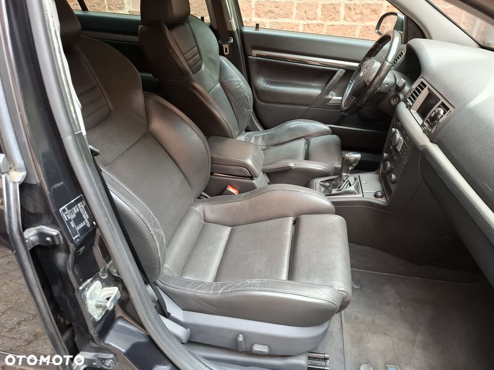 Opel Vectra OPC - 5