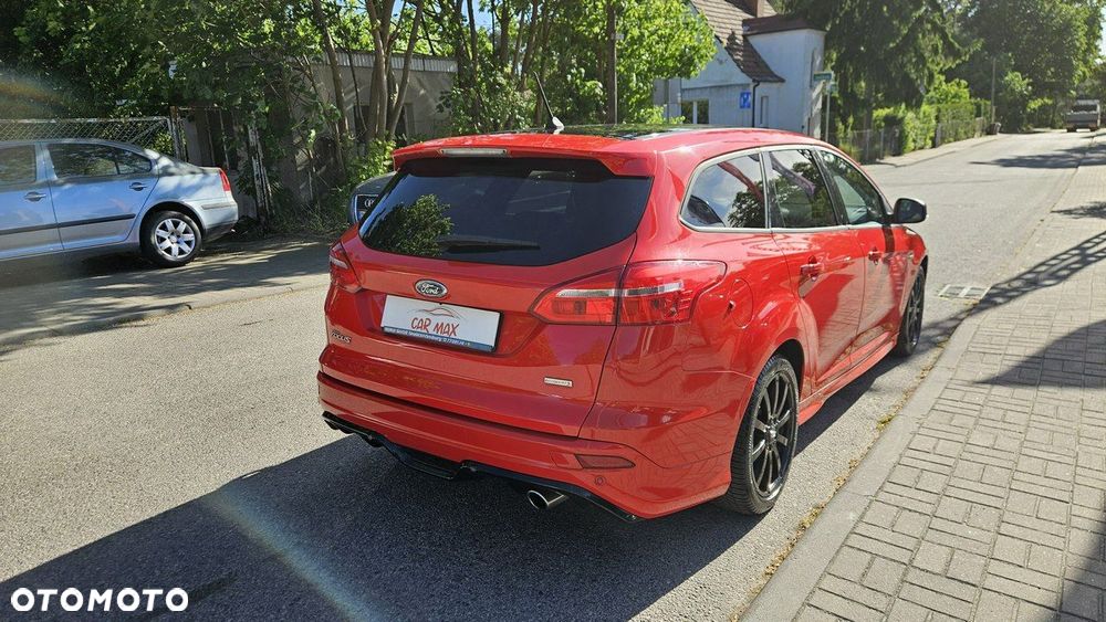 Ford Focus 1.5 EcoBoost STart-Stopp-System ST-LINE - 9