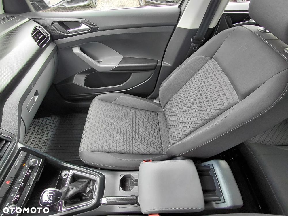 Volkswagen T-Cross 1.0 TSI Life - 31