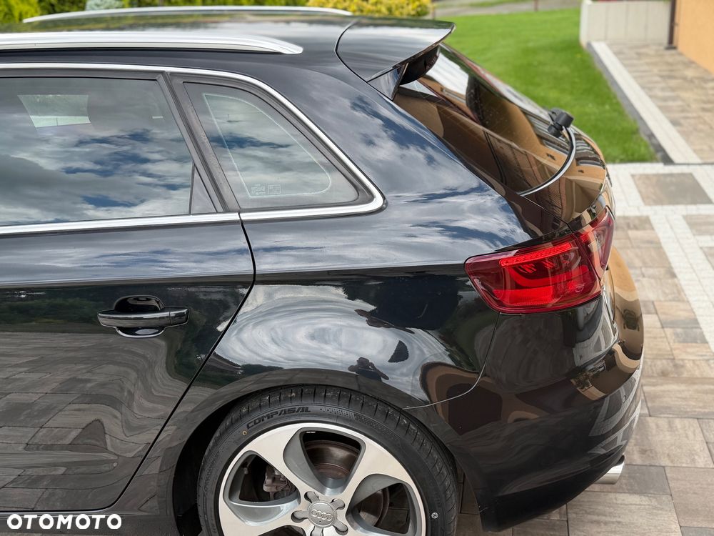 Audi A3 Sportback 2.0 TDI S line Sportpaket - 28