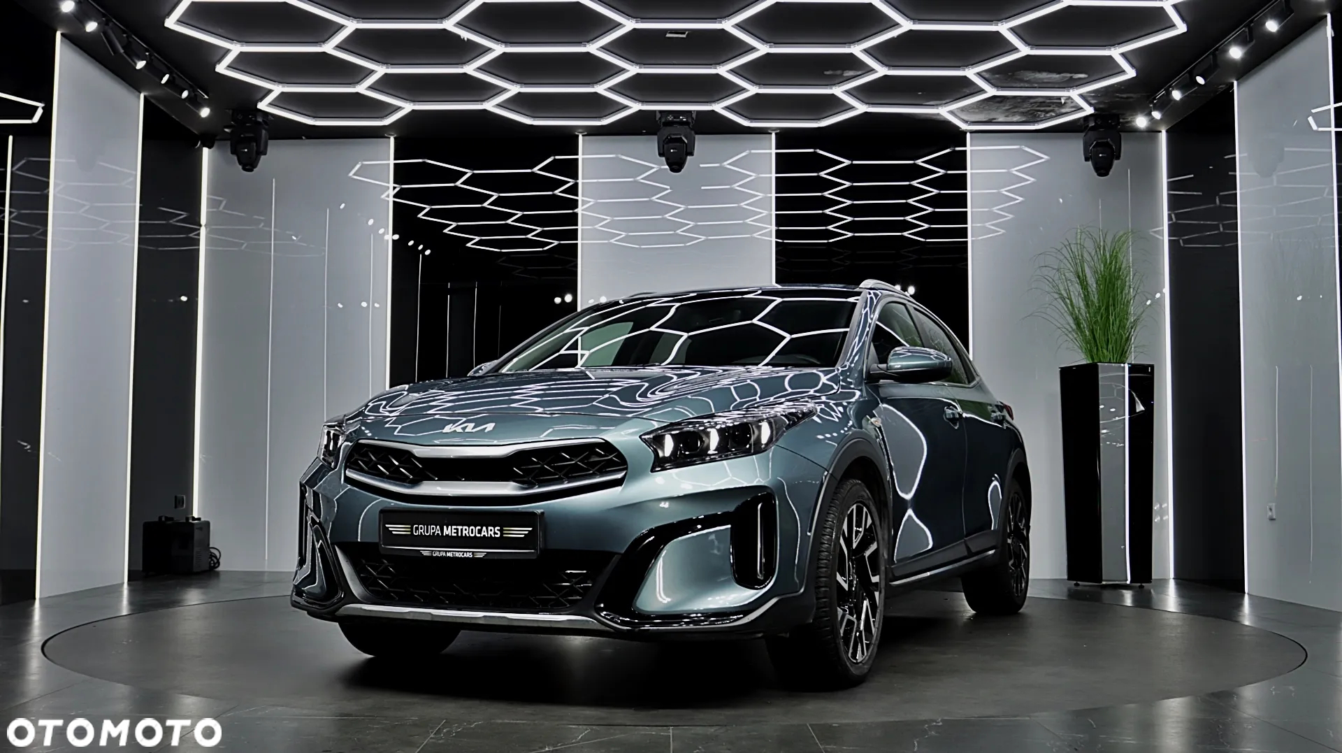 Kia XCeed 1.5 T-GDI M - 2