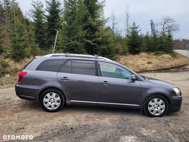 Toyota Avensis 2.0 D-4D Sol - 5