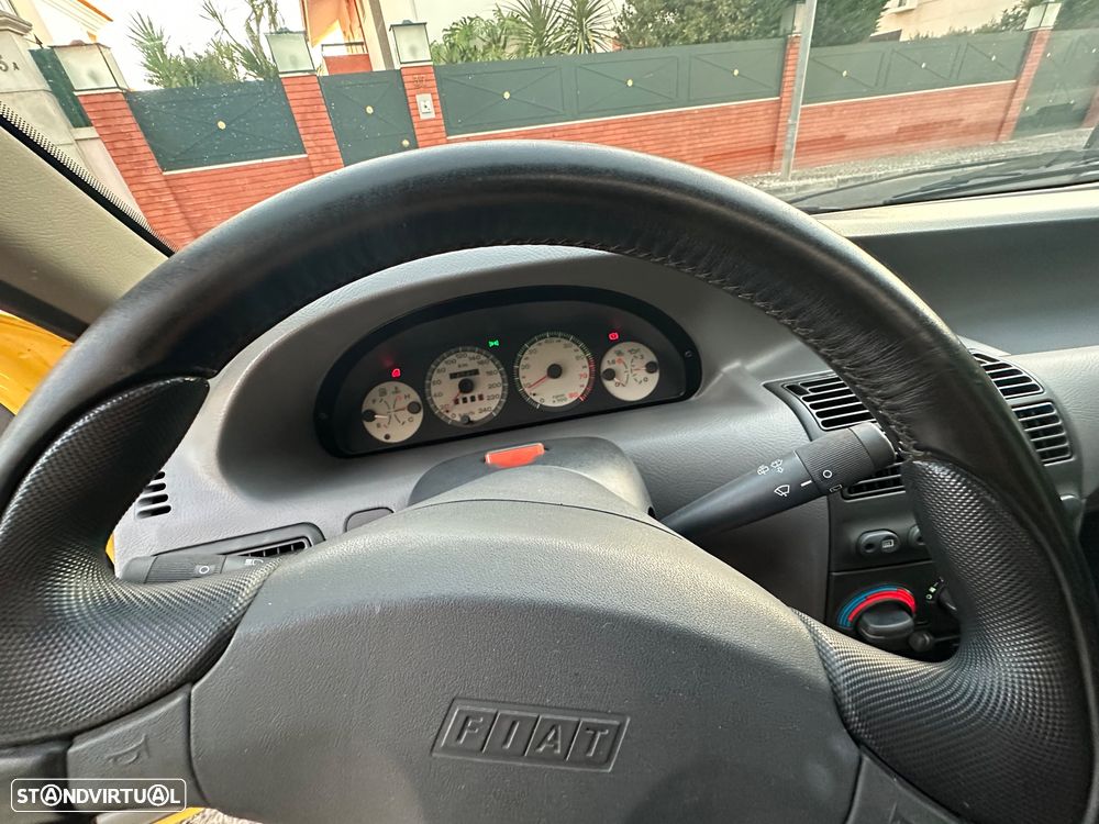 Fiat Punto GT - 10