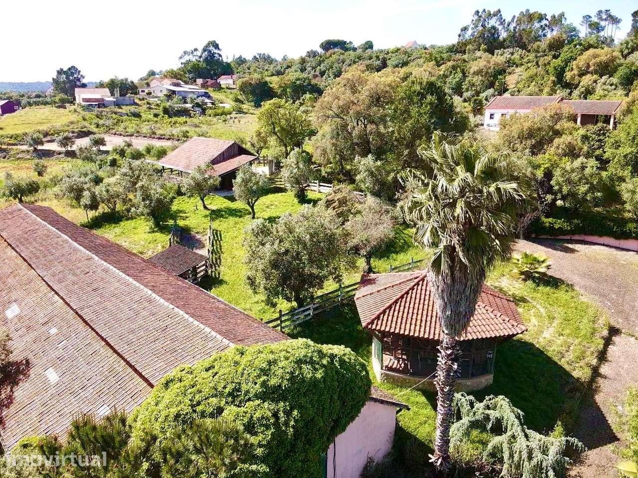 Quinta em Santarém com Piscina e Vista Panorâmica - Grande imagem: 2/36