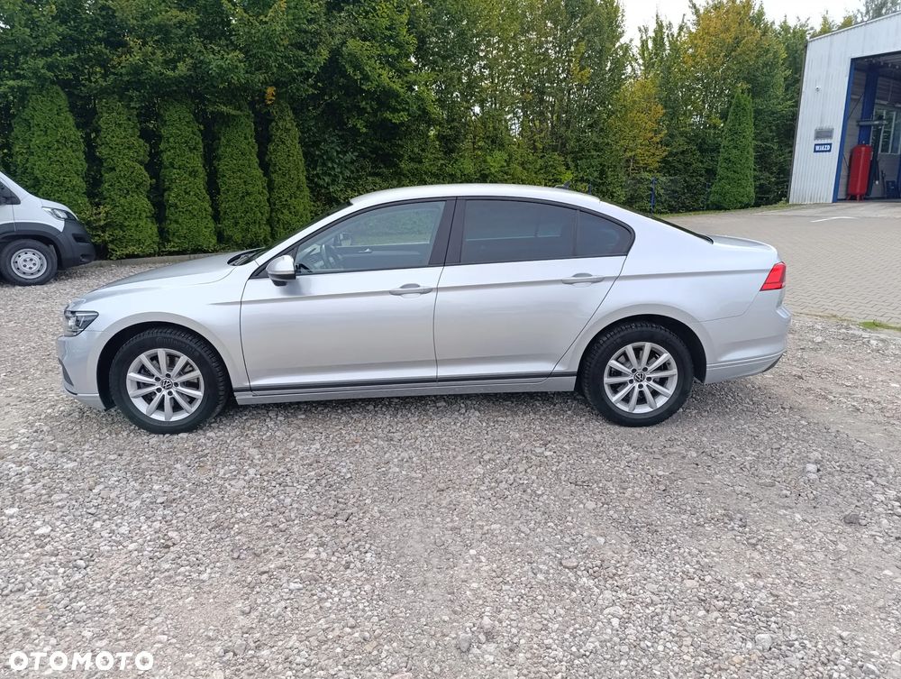 Volkswagen Passat 2.0 TDI EVO Business - 14