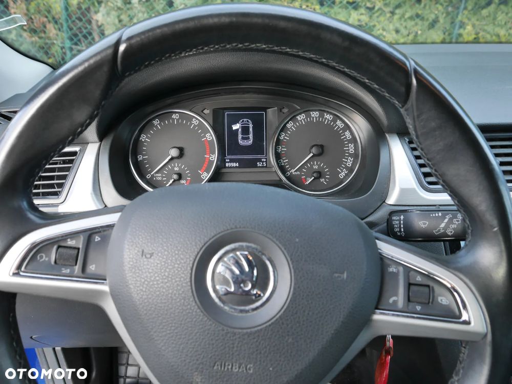 Skoda RAPID - 22