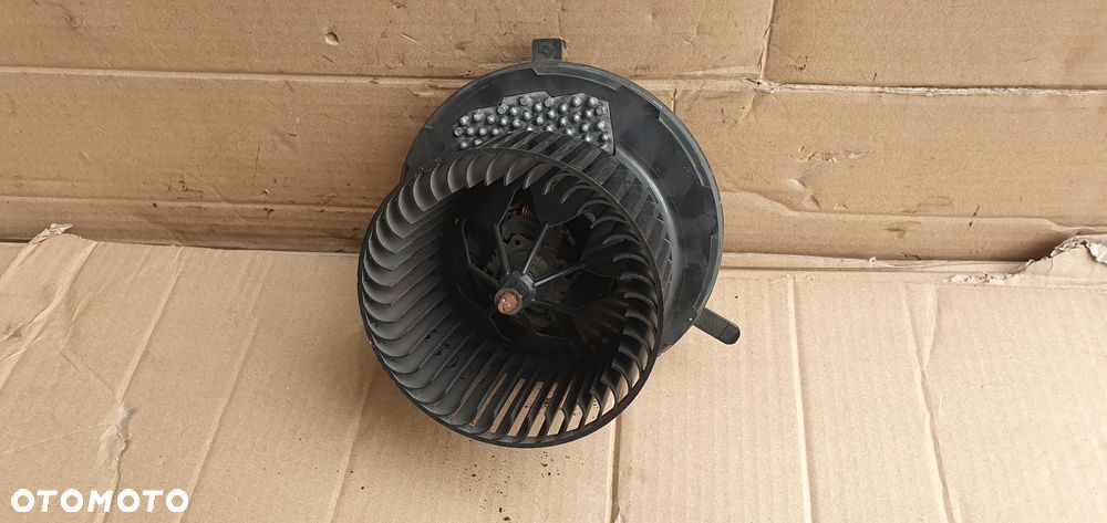 Wentylator silnik dmuchawy nagrzewnicy VW Passat B6 3C1820015N 3C0907521F - 4