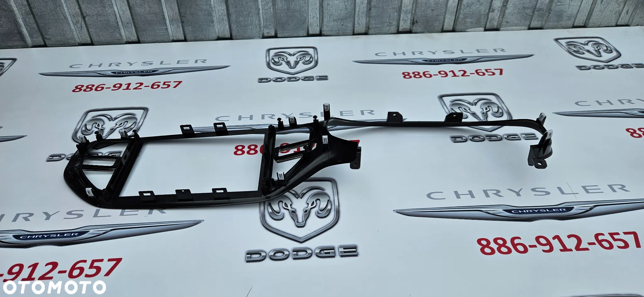 Dodge Durango III LIFT 2021-2025 Listwa ozdobna deski rozdzielczej Dekor kokpitu Ramka licznika wyświetlacza PX90064400ZC - 9