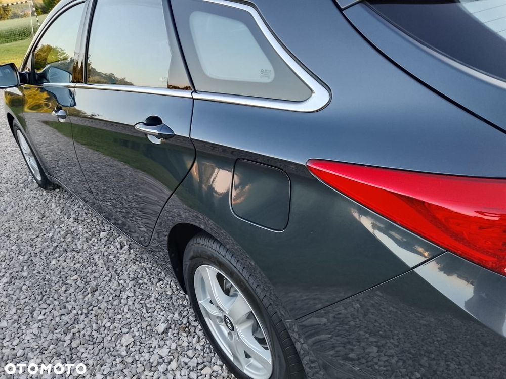 Hyundai i40 i40cw 1.6 Fifa World Cup Edition - 28
