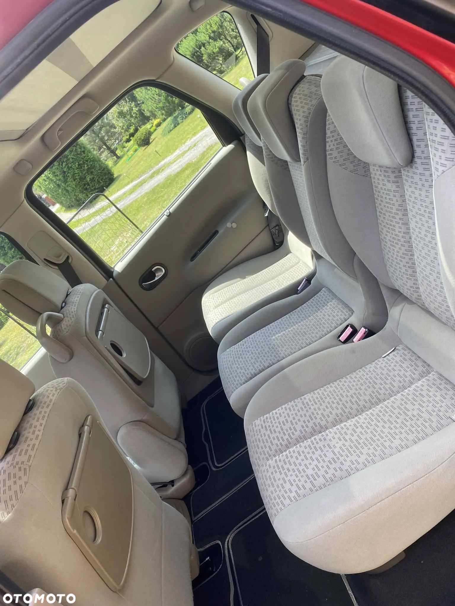 Renault Scenic - 10