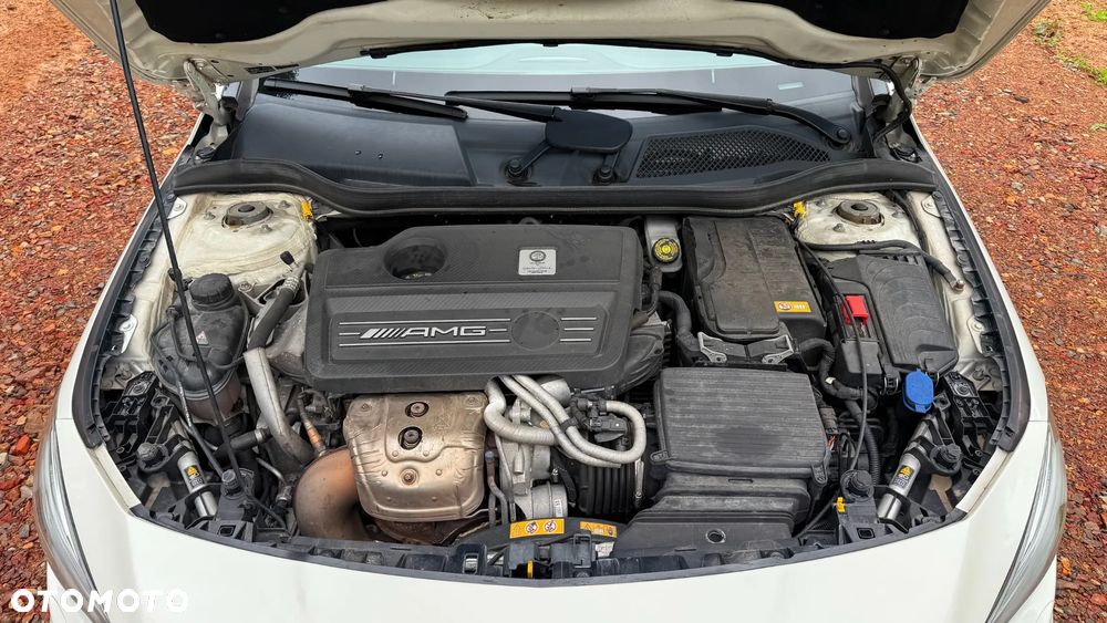 Mercedes-Benz CLA AMG 45 4-Matic - 24