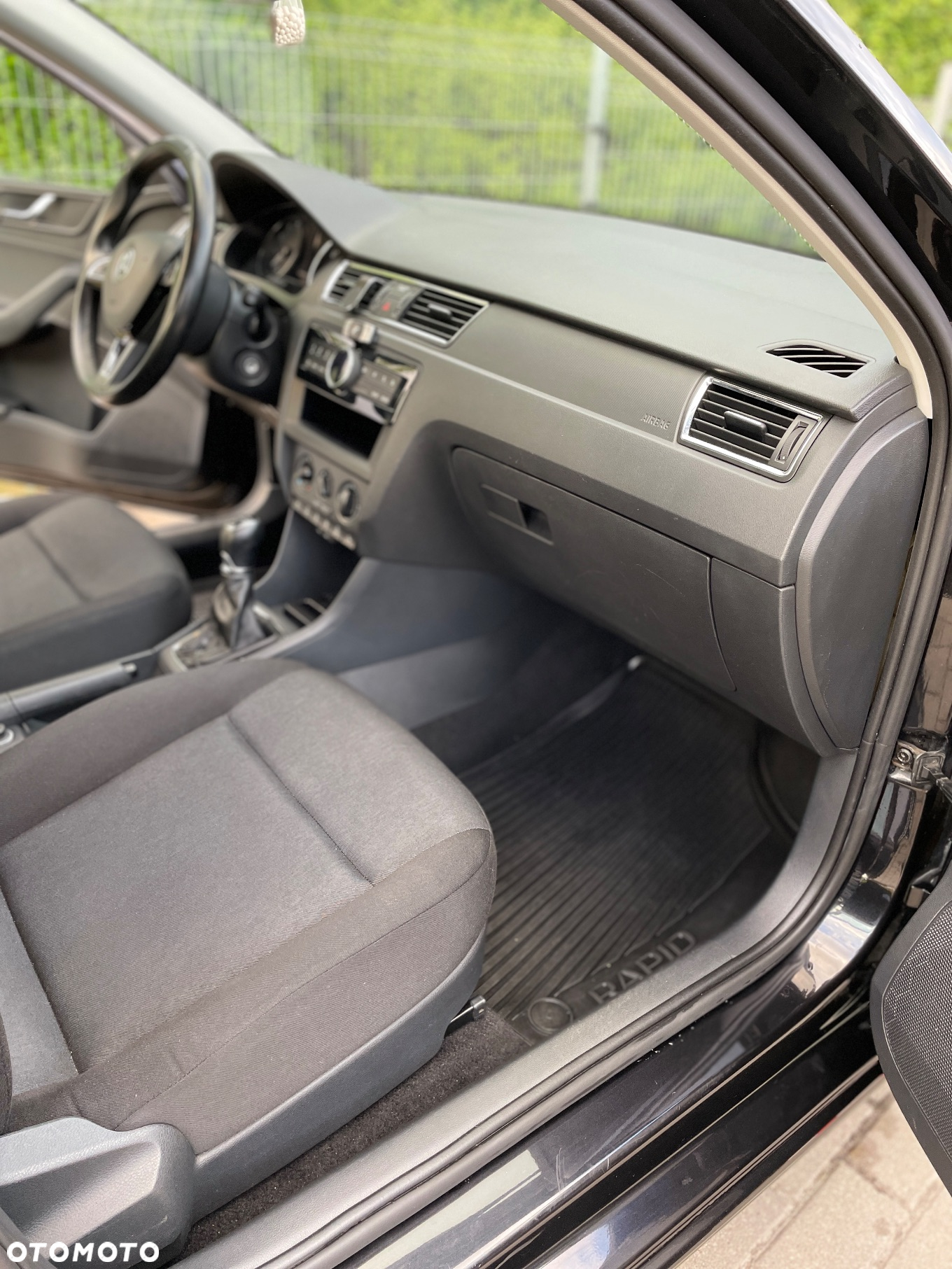Skoda RAPID 1.2 TSI Active - 13