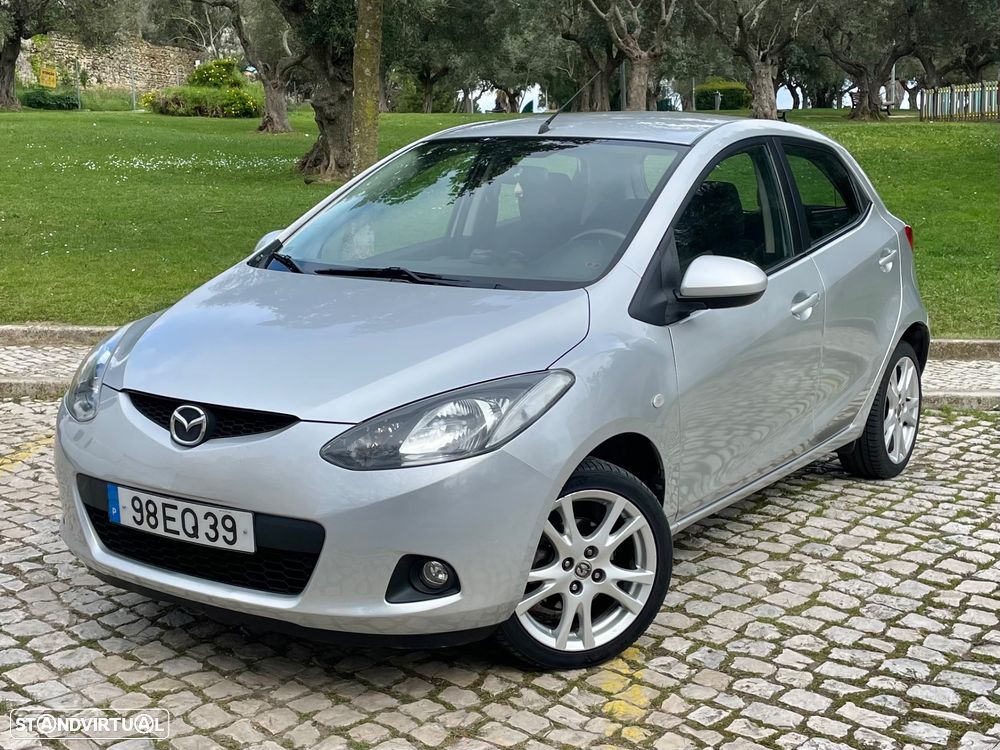 Mazda 2 1.3 MZR Exclusive - 2