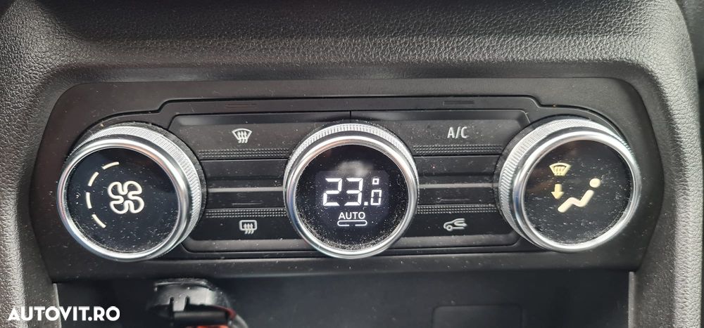 Dacia Sandero TCe 90 MT6 Comfort - 13