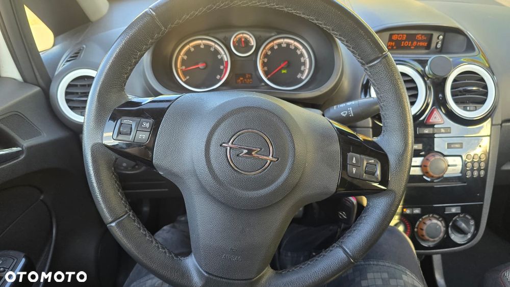 Opel Corsa 1.2 16V Enjoy - 10