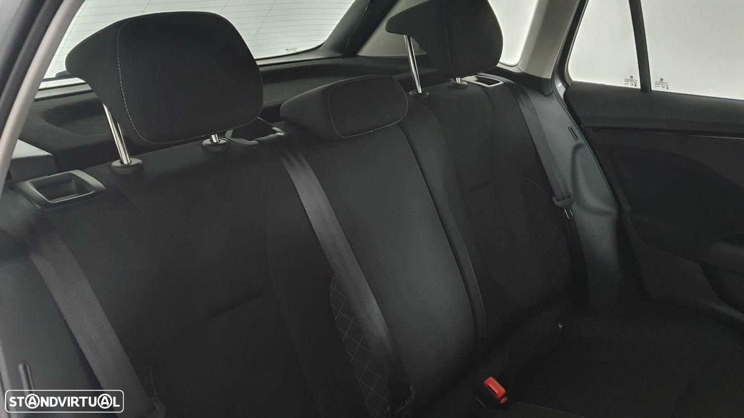 Skoda Kamiq 1.0 TSI Style DSG - 14