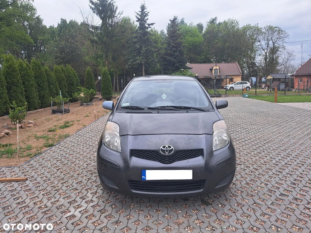 Toyota Yaris - 3