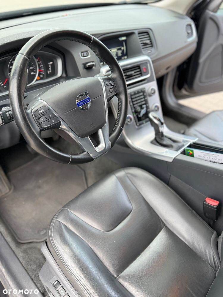 Volvo S60 T5 Drive-E R-Design Kinetic - 17