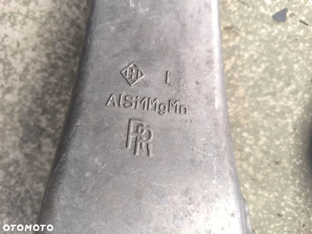 zwrotnica wahacz Rolls Royce phantom - 5