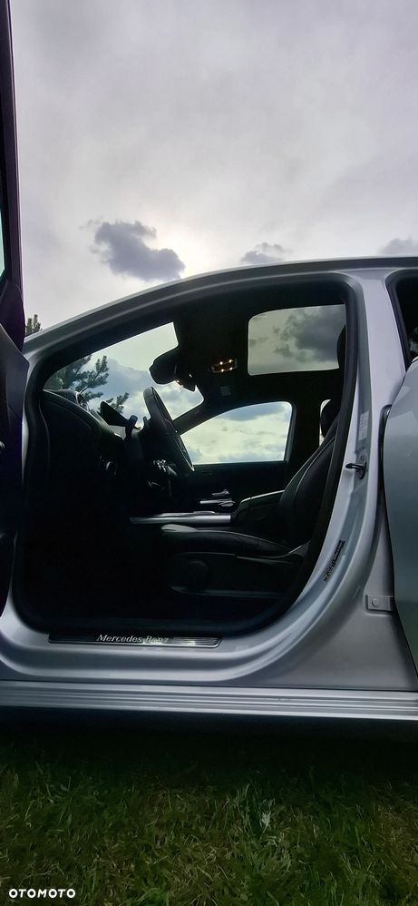 Mercedes-Benz Klasa B 180 7G-DCT Edition 19 - 17