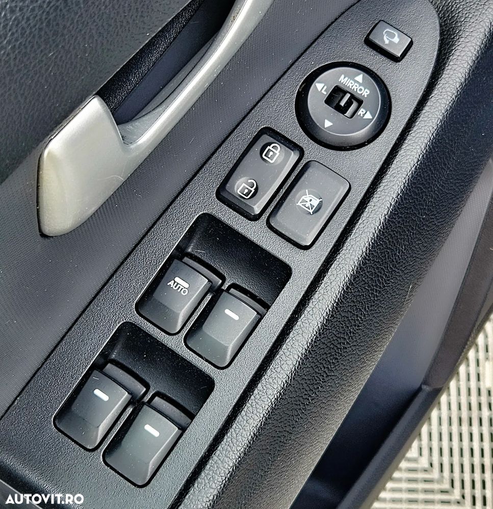 Kia Sportage - 10