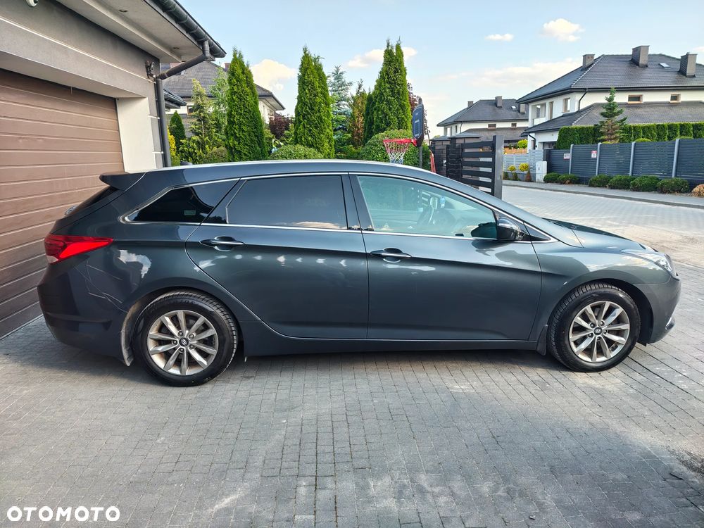 Hyundai i40 1.7 CRDi Comfort DCT - 3