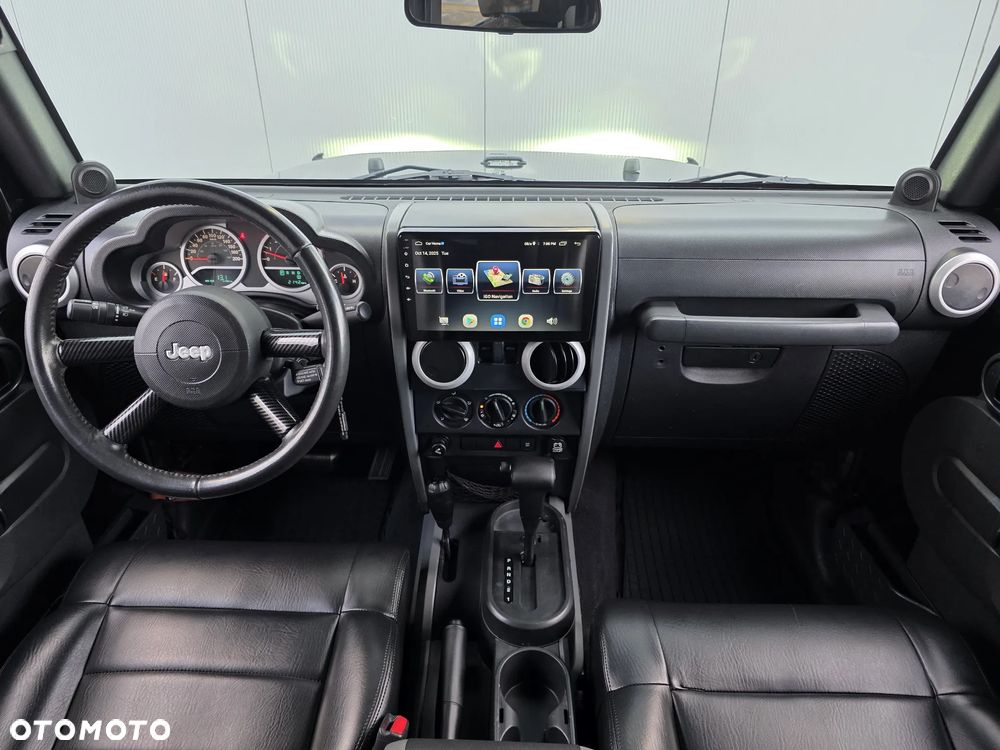 Jeep Wrangler - 19