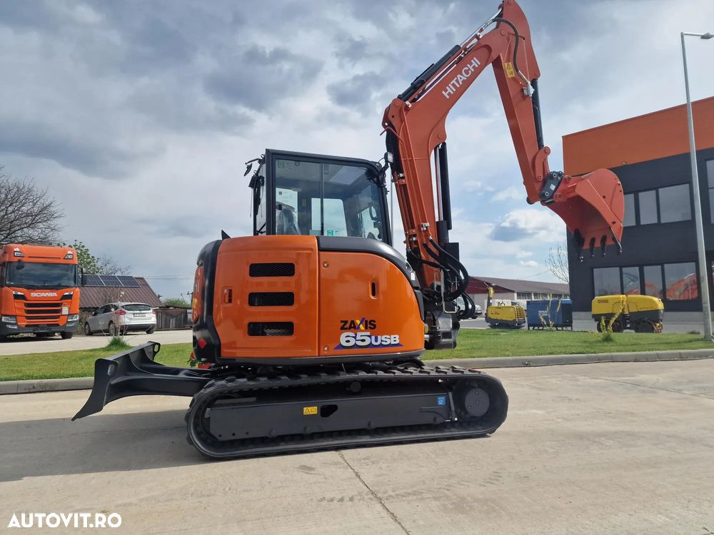 Hitachi ZX65, 6,5tone, 2025, NOU, 66.900 EUR+Tva, PROMOTIE CUPLA RAPIDA+3 CUPE NOI, Aer cond, Inst picon, Ad sapare 4,5m, latime 2m, inaltime 2,55m, posibilitate leasing 5 ani, SUPER PRET 66.900 EUR+Tva - 6