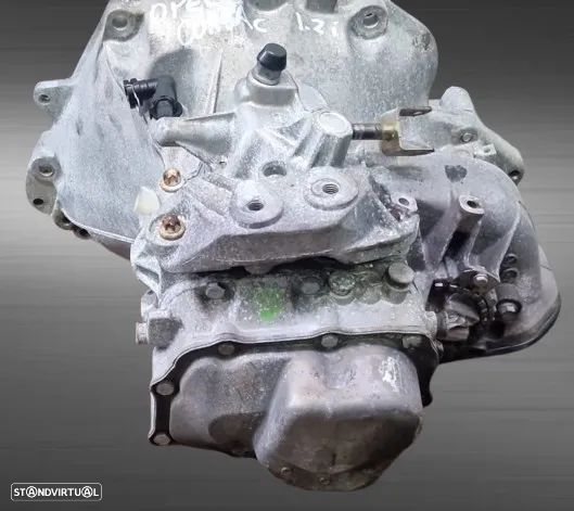 Caixa de Velocidades Manual Opel Corsa C 1.2i – Ref: R90400209 - 2