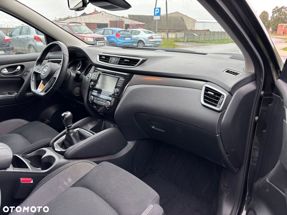Nissan Qashqai 1.3 DIG-T Tekna+ - 19