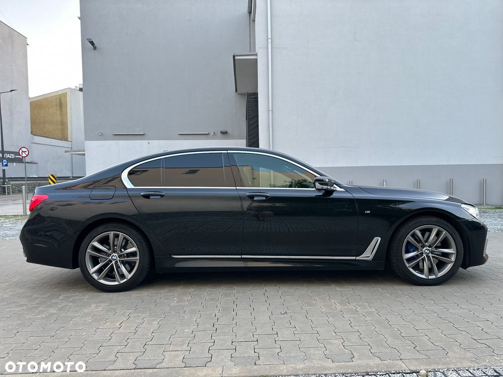 BMW Seria 7 740d xDrive - 9