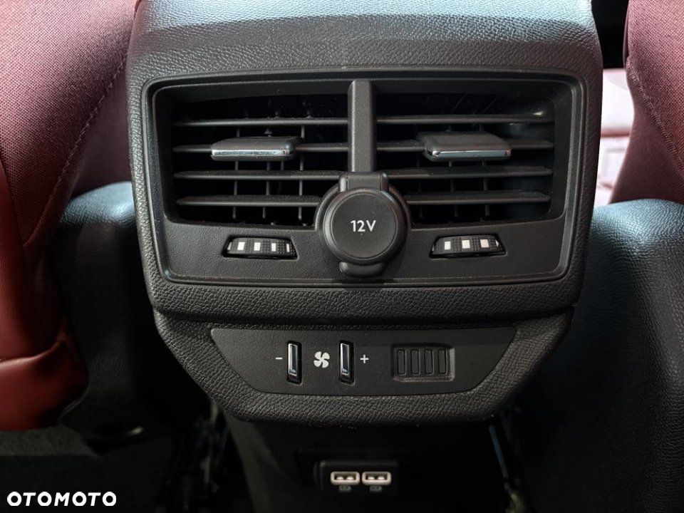 Peugeot 5008 - 19