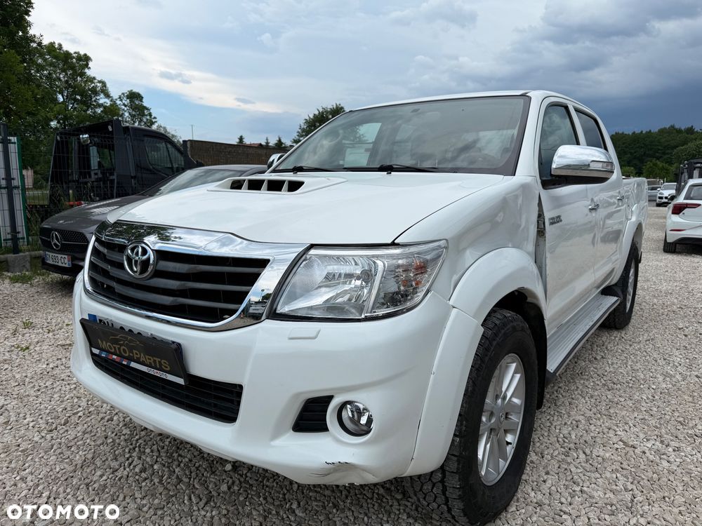Toyota Hilux - 4