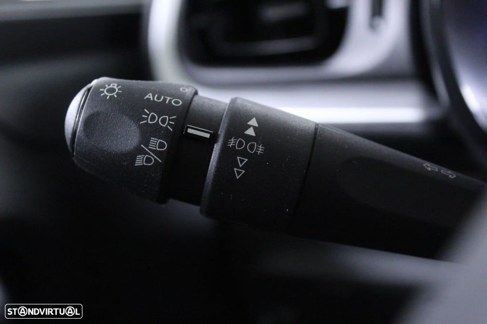 Citroën C3 1.2 PureTech Plus - 24