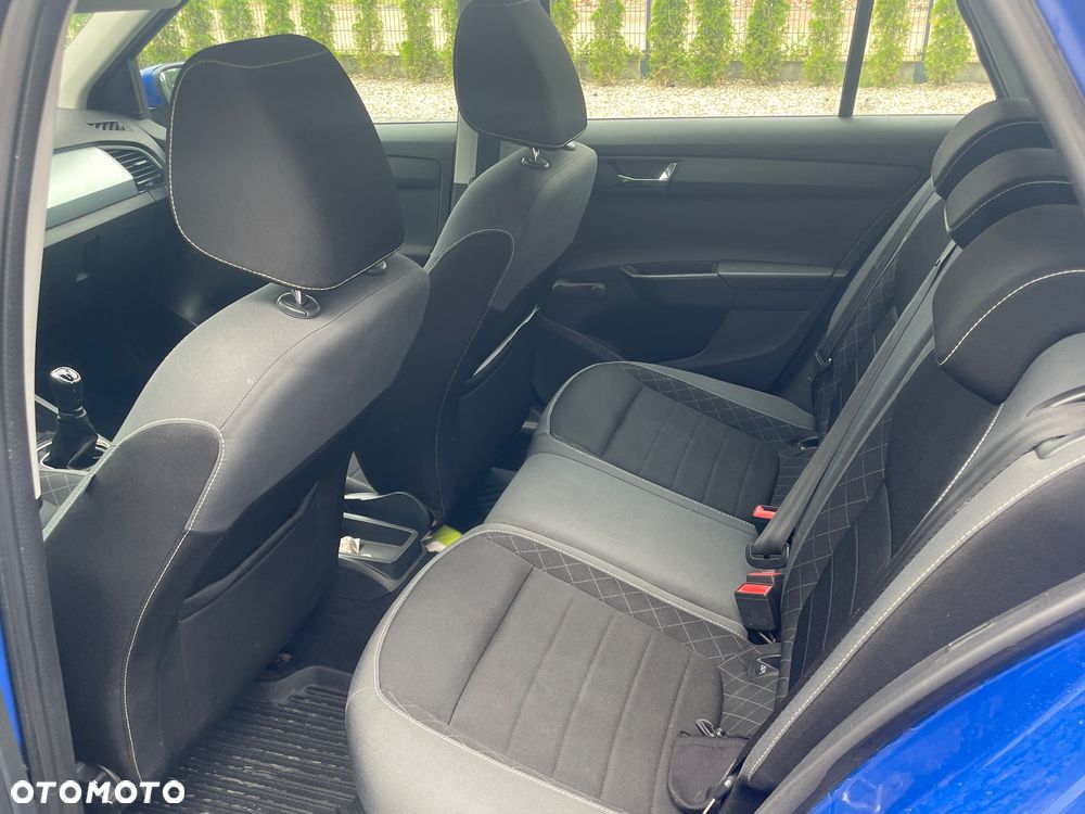 Skoda Fabia 1.0 Ambition Plus - 10