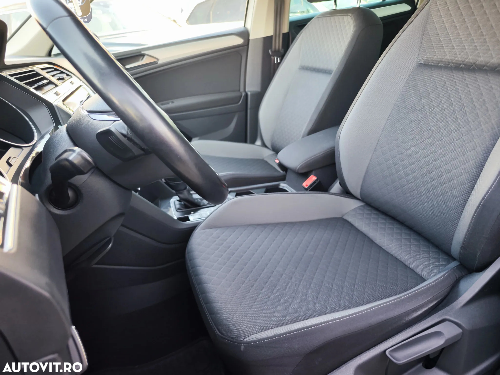 Volkswagen Tiguan 1.5 TSI ACT DSG Comfortline - 14
