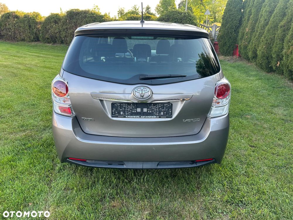 Toyota Verso 1.6 D-4D Active EU6 - 10