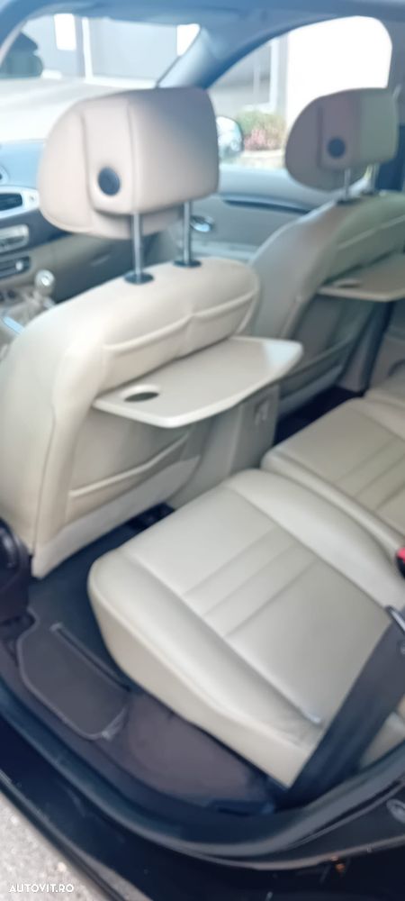 Renault Scenic - 7