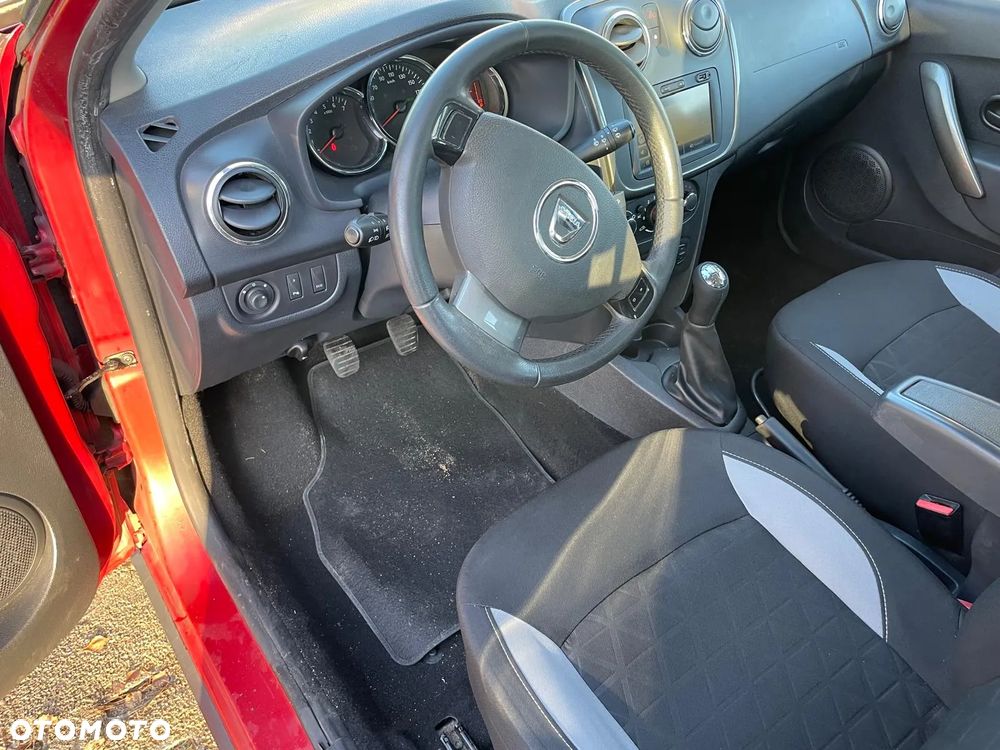 Dacia Sandero 0.9 TCe Laureate - 10