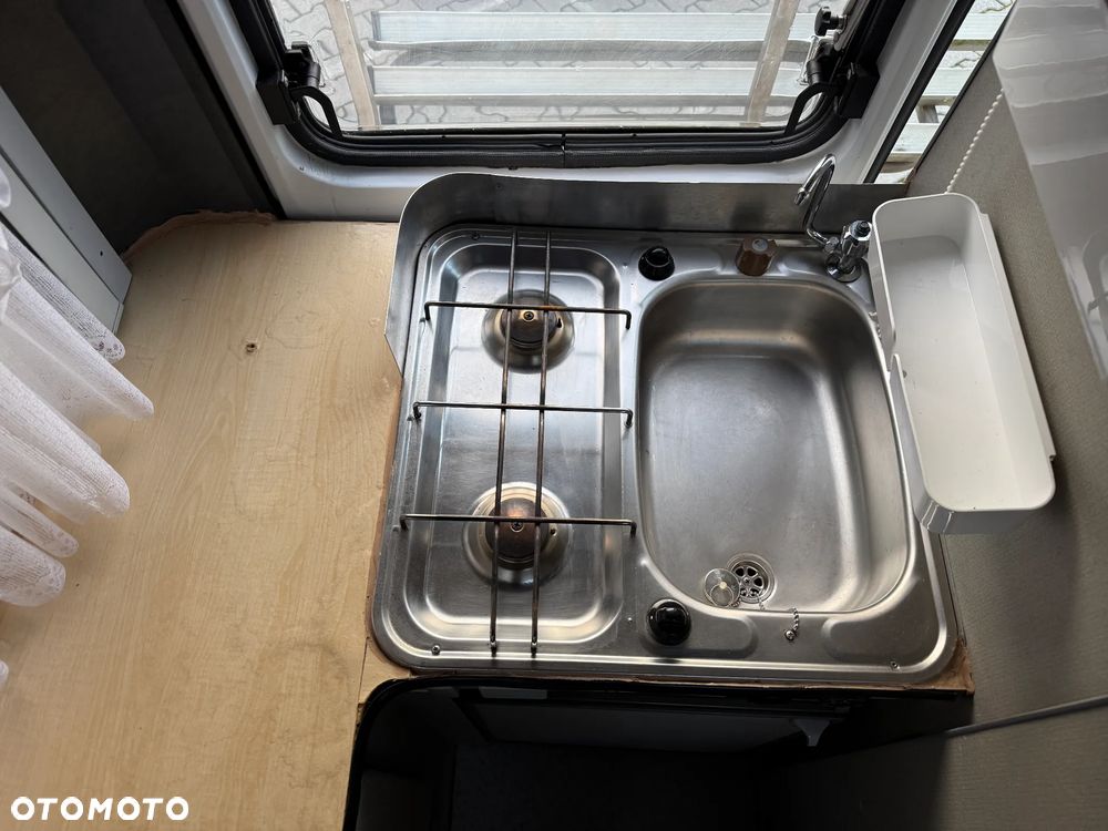 Mercedes-Benz MB100 LaStrada - 21